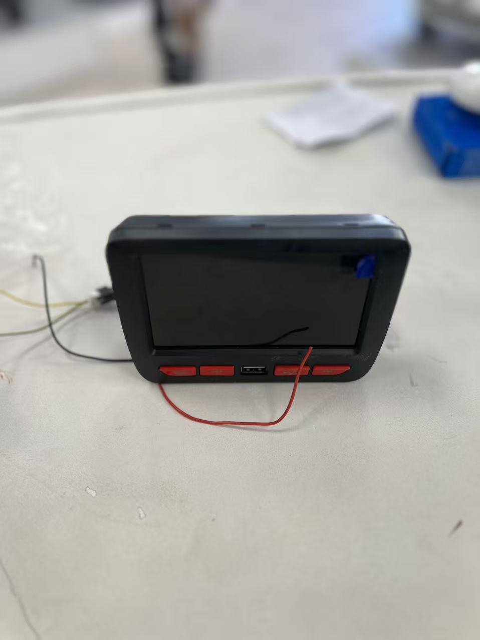 MP4 DISPLAY